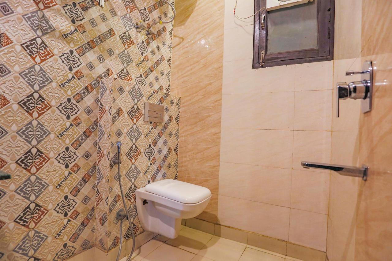 Fabhotel Novel Suites - Nr Yashobhoomi Convention Centre New Delhi Exterior photo